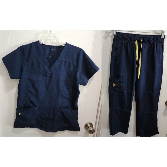 WonderWink Womens Scrub Set 4 STRETCH V-neck Top & Cargo Pant 6214 (S)/5214 (PS) - Picture 1 of 16
